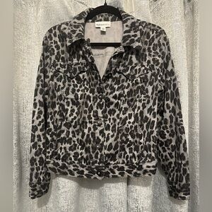 STYLUS Women's Gray Leopard Print Button Down Jean Jacket Size M
